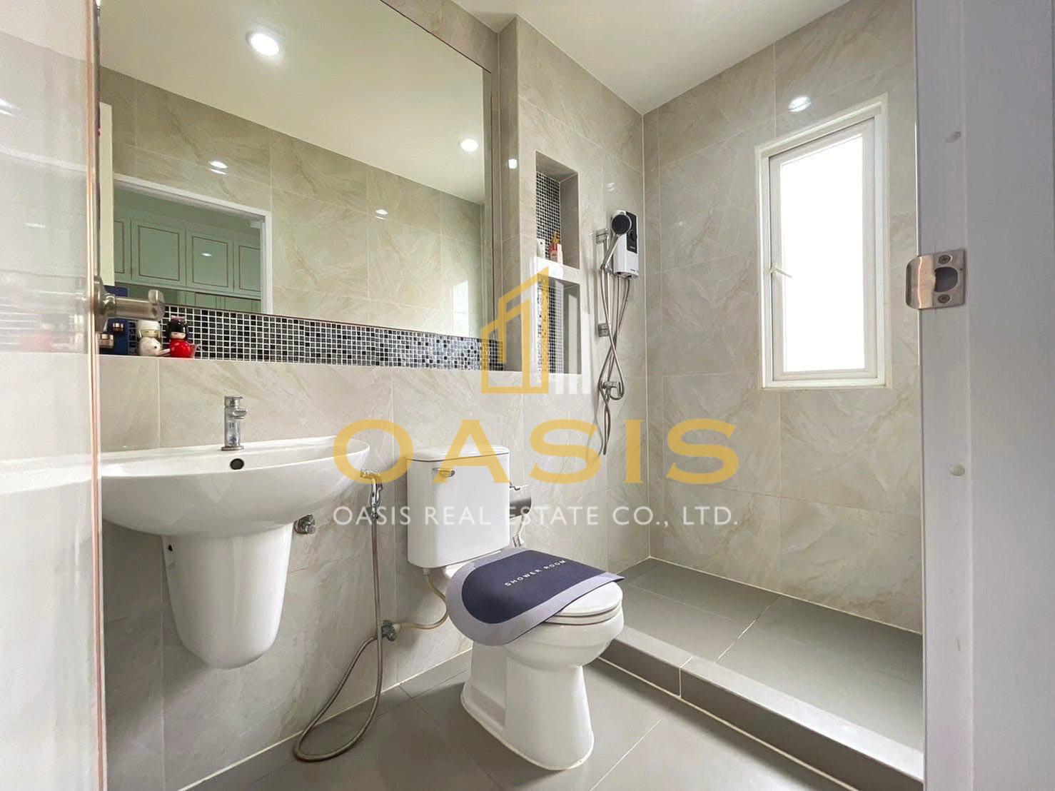 Grandio Ramintra–Wongwaen – Exclusive Corner Home for Rent