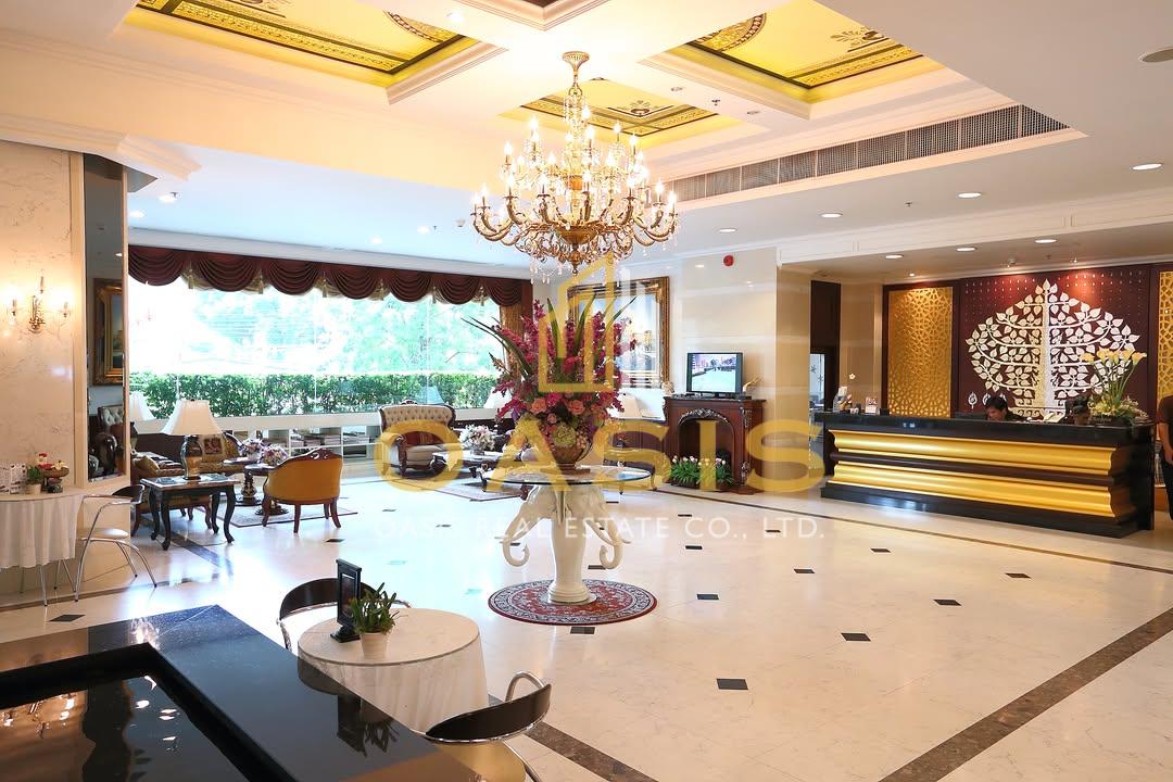 Piyathip Place Serviced Apartment Luxury Living in the Heart of Sukhumvit