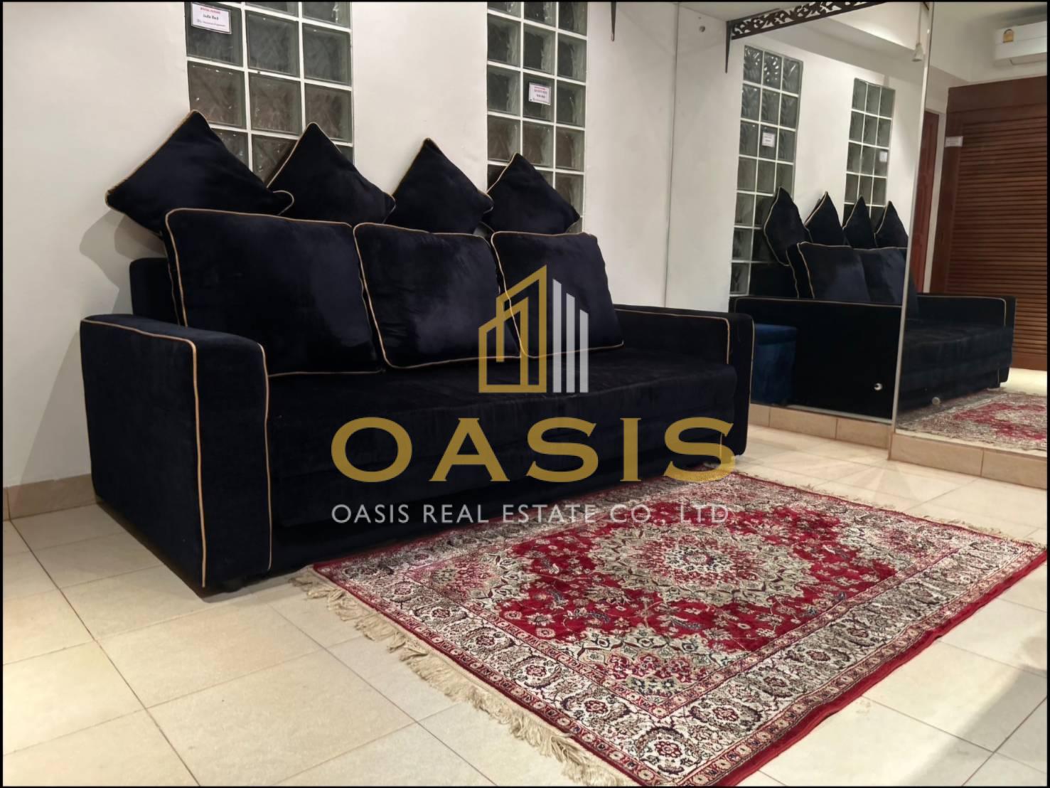 Spacious 1-Bedroom Condo in Central Pattaya for sale
