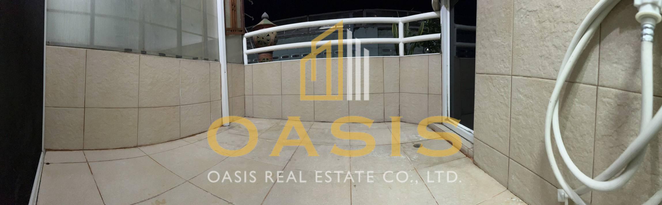 Spacious 1-Bedroom Condo in Central Pattaya for sale