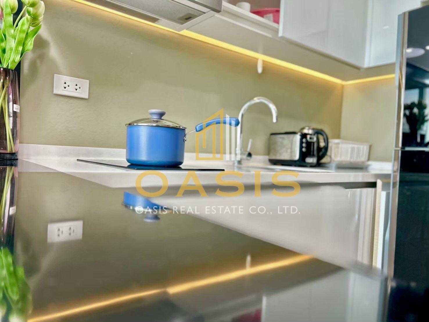 Riviera Jomtien  Stunning Sea View Overlooking Koh Larn  For Rent