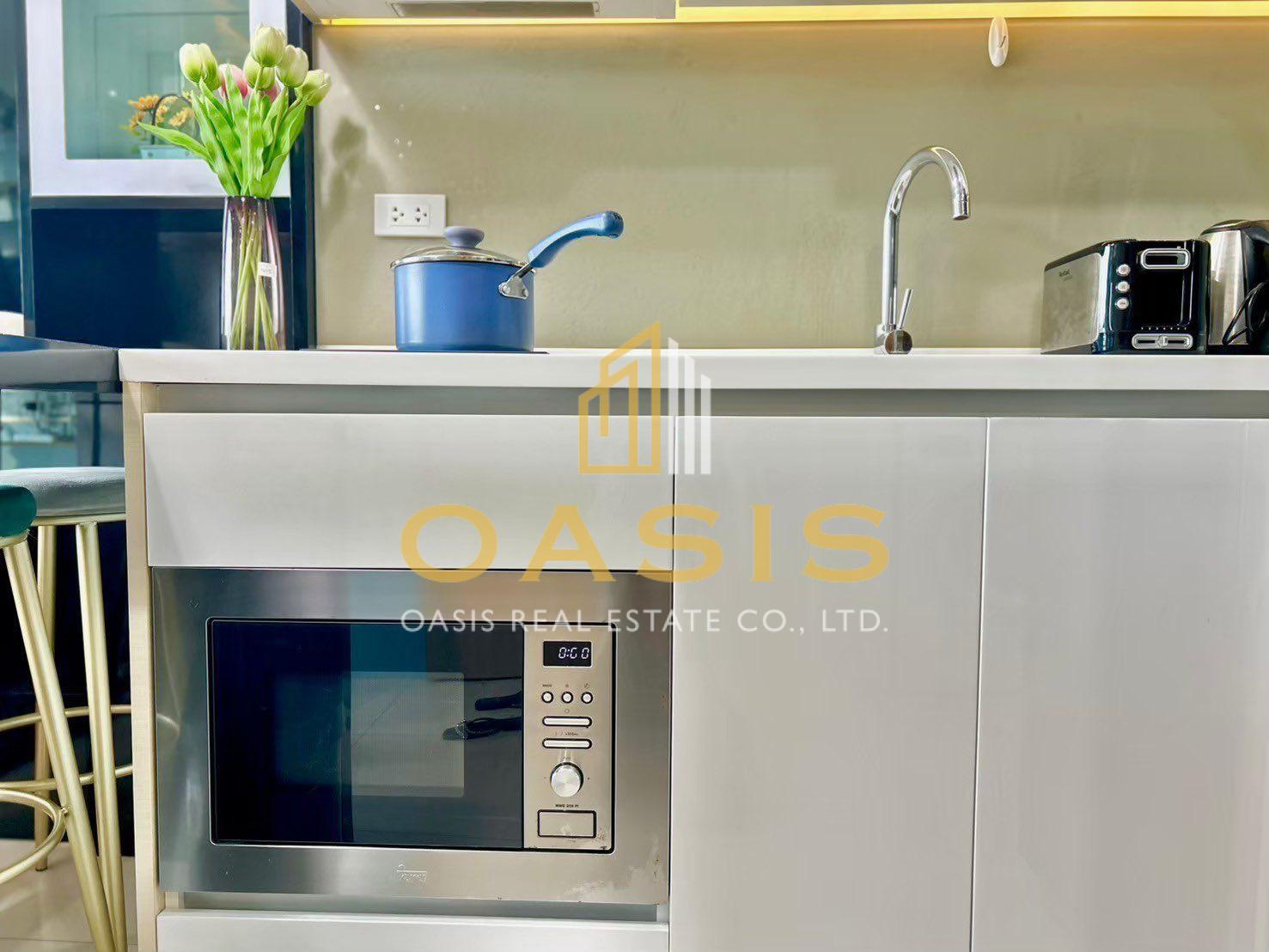 Riviera Jomtien  Stunning Sea View Overlooking Koh Larn  For Rent