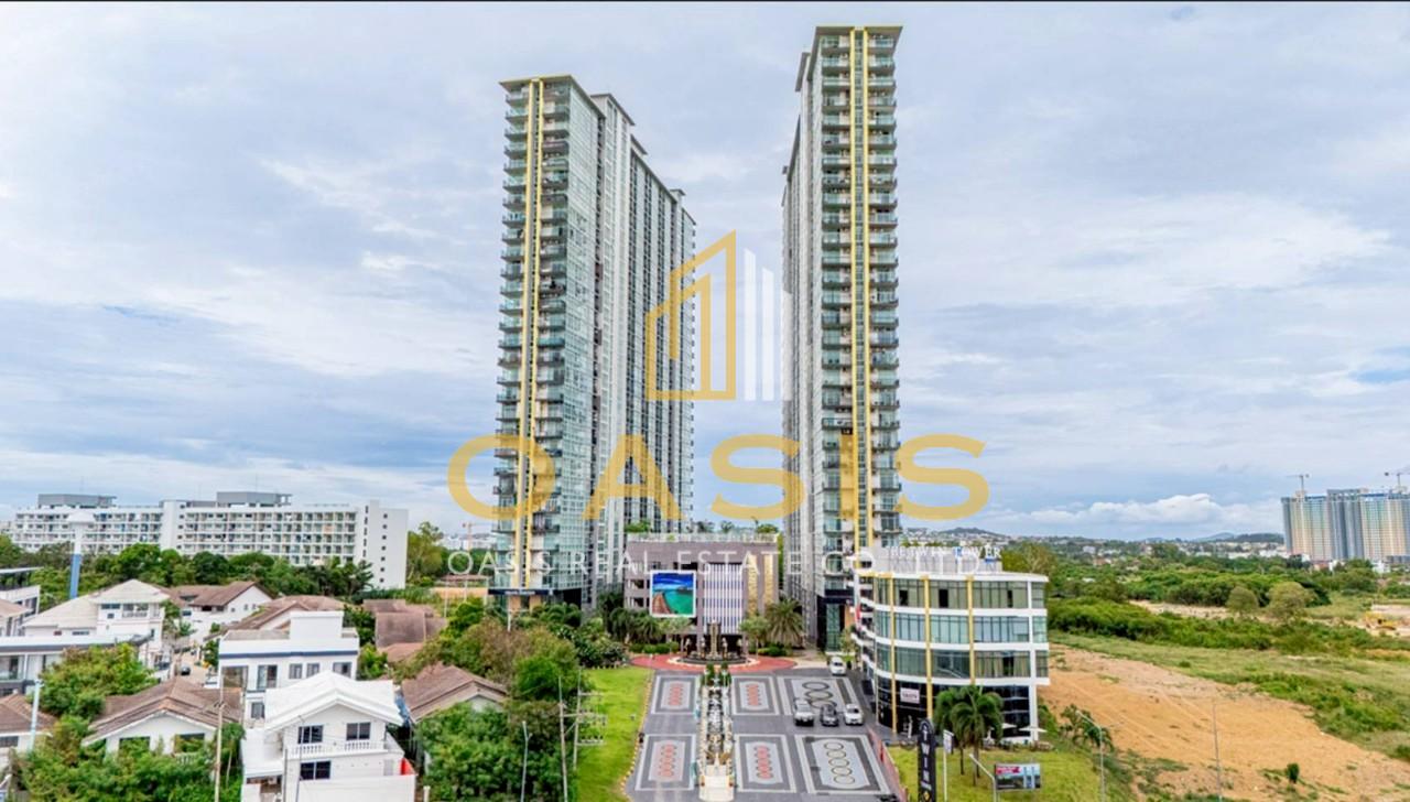 The Twin Tower Jomtien Beach, Pattaya High Floor Condo for Sale
