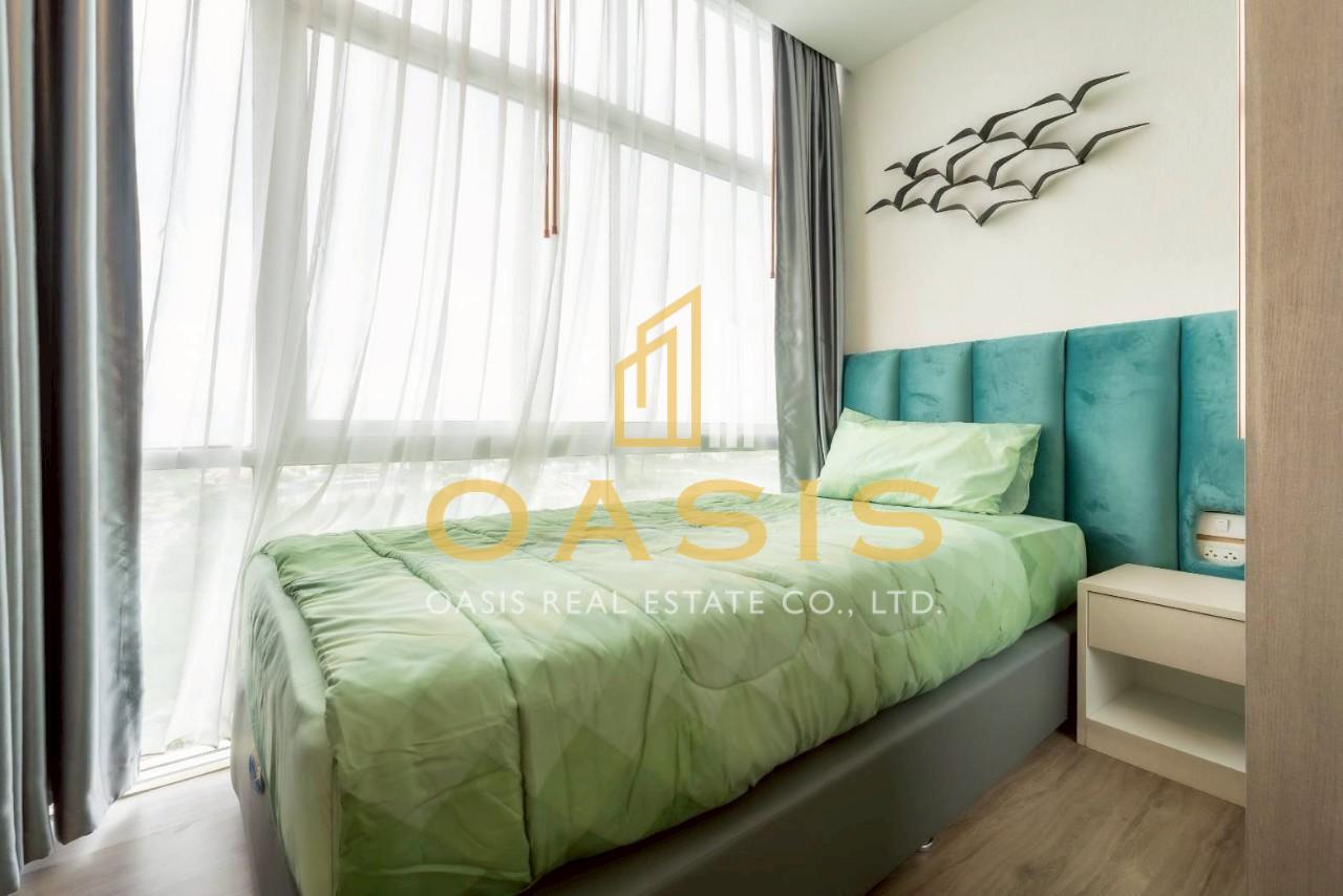 The Twin Tower Jomtien Beach, Pattaya High Floor Condo for Sale