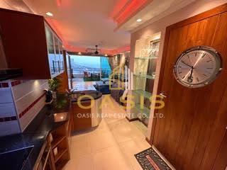 Stunning Oceanfront Studio at Jomtien Beach for rent