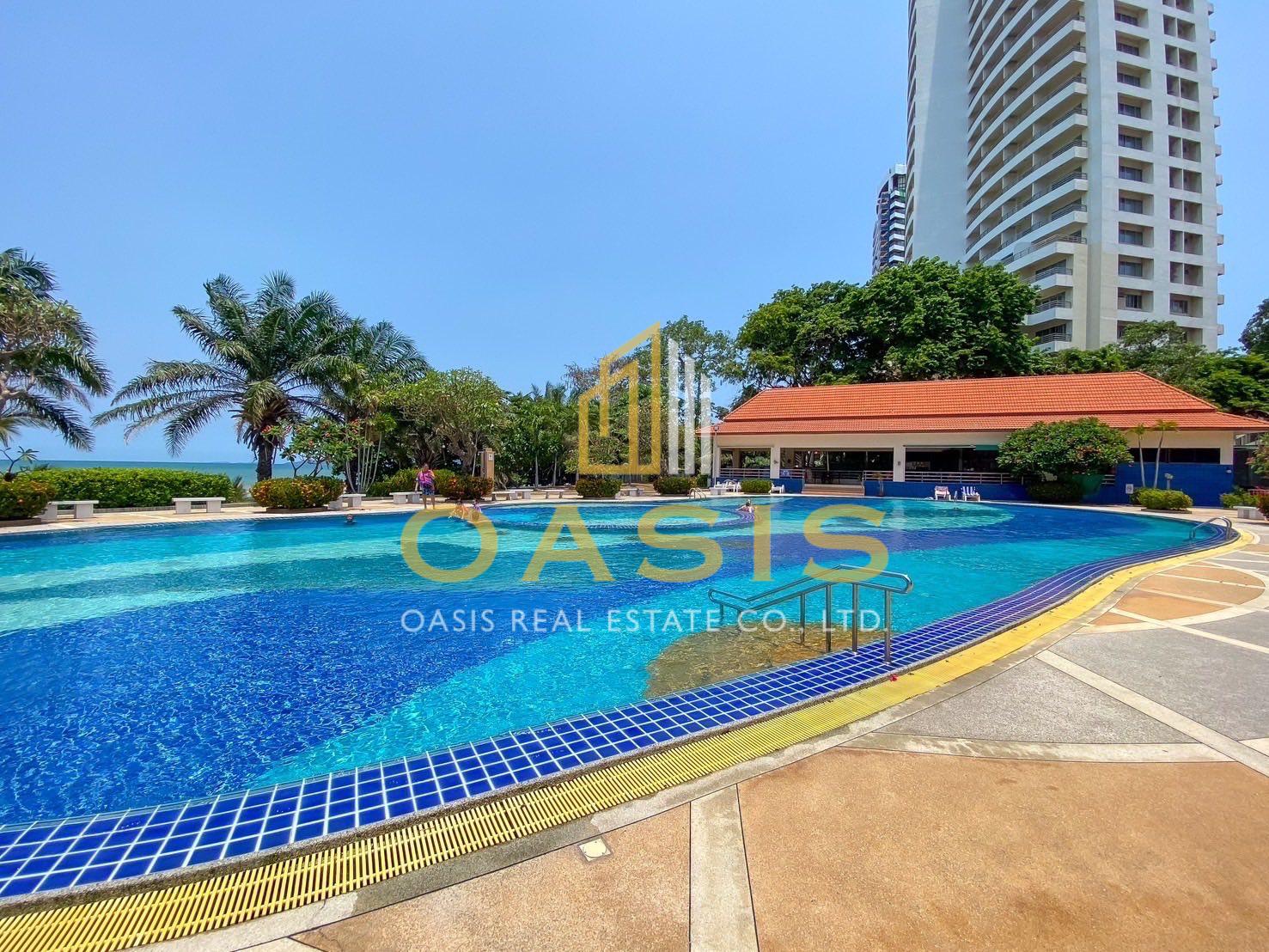 Stunning Oceanfront Studio at Jomtien Beach for rent