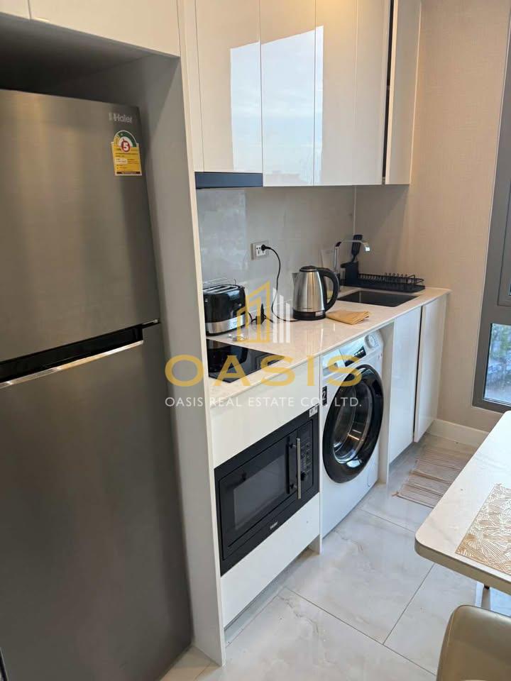 Copacabana Beach Jomtien For Sale & Rent