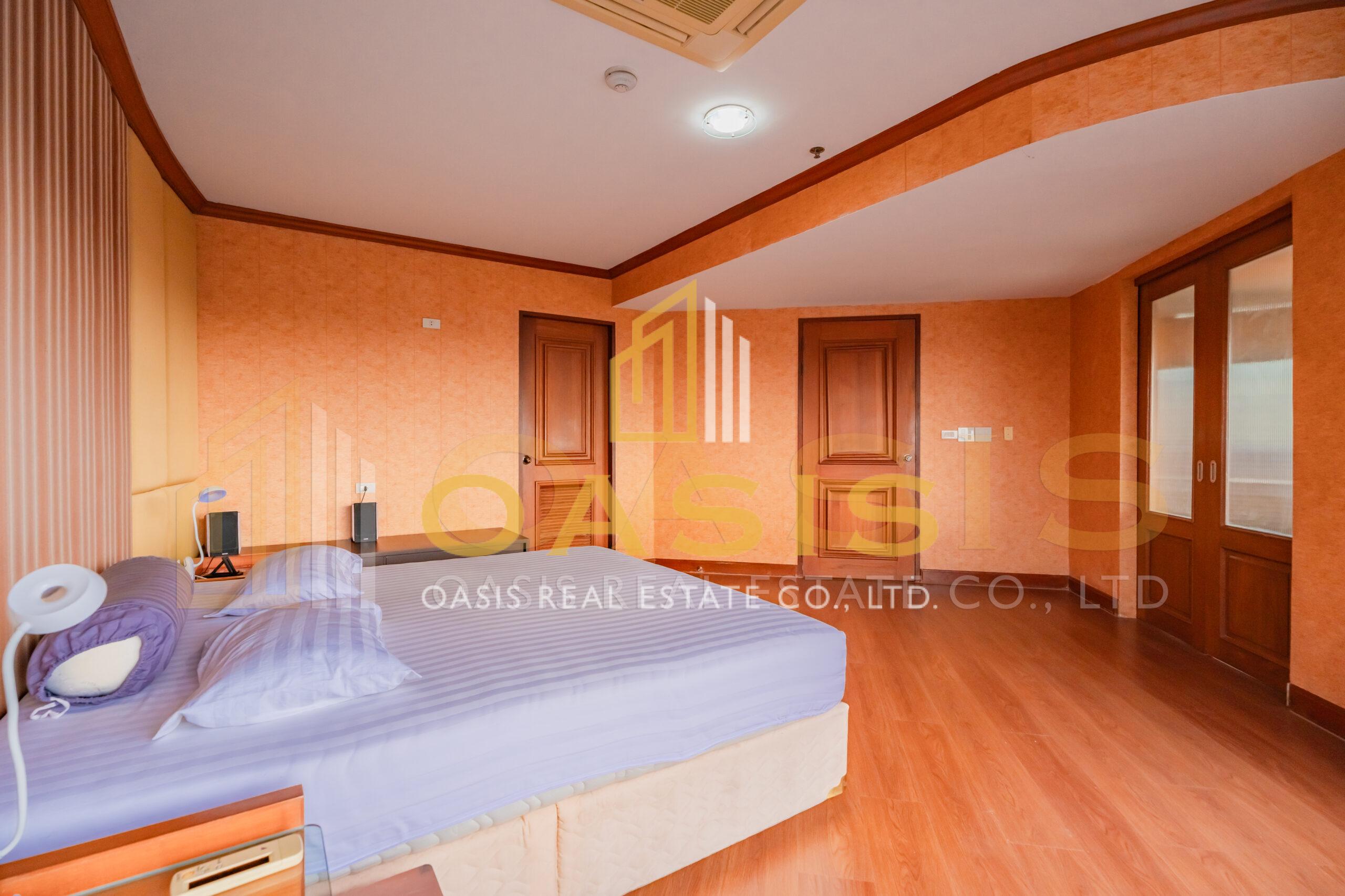 Luxury Penthouse – Grand Diamond Penthouse for Sale