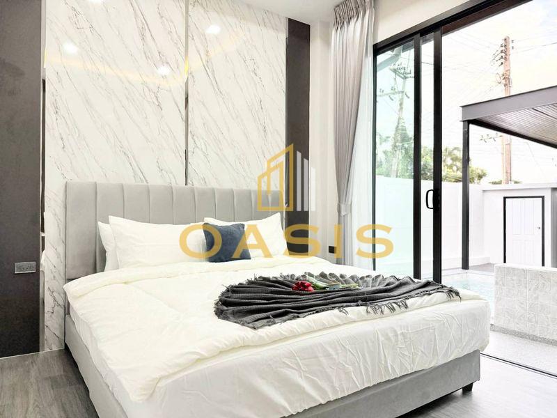 Brand new single-storey modern pool villa for sale