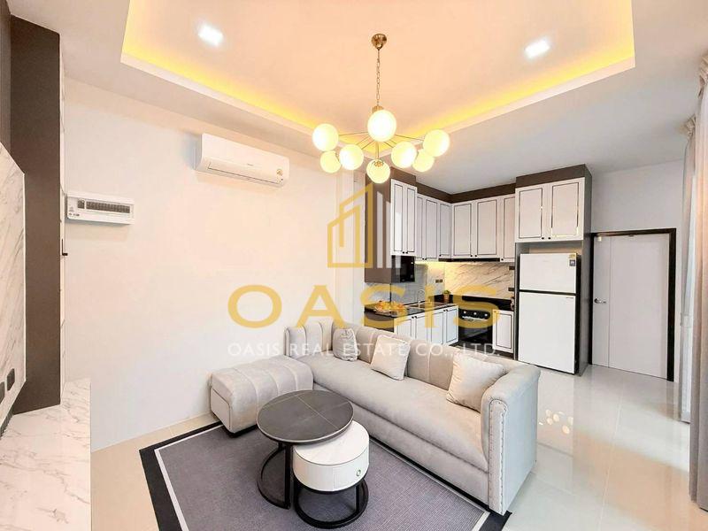 Brand new single-storey modern pool villa for sale