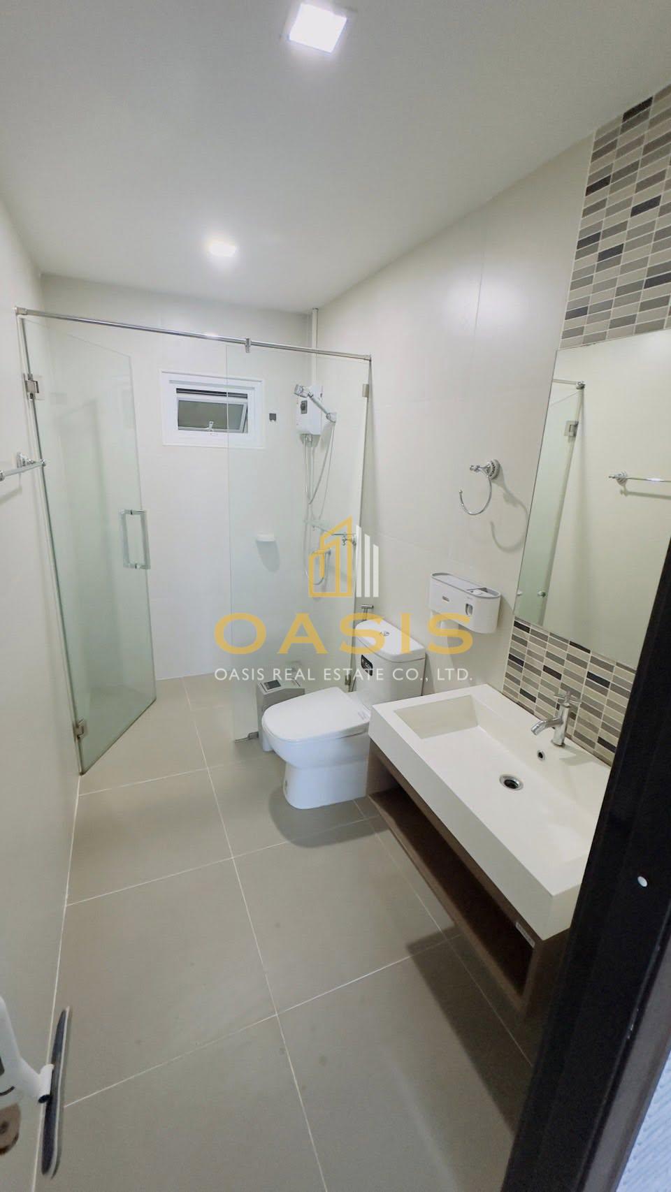 Well designed family home for sale in Baan Pruksa Nara