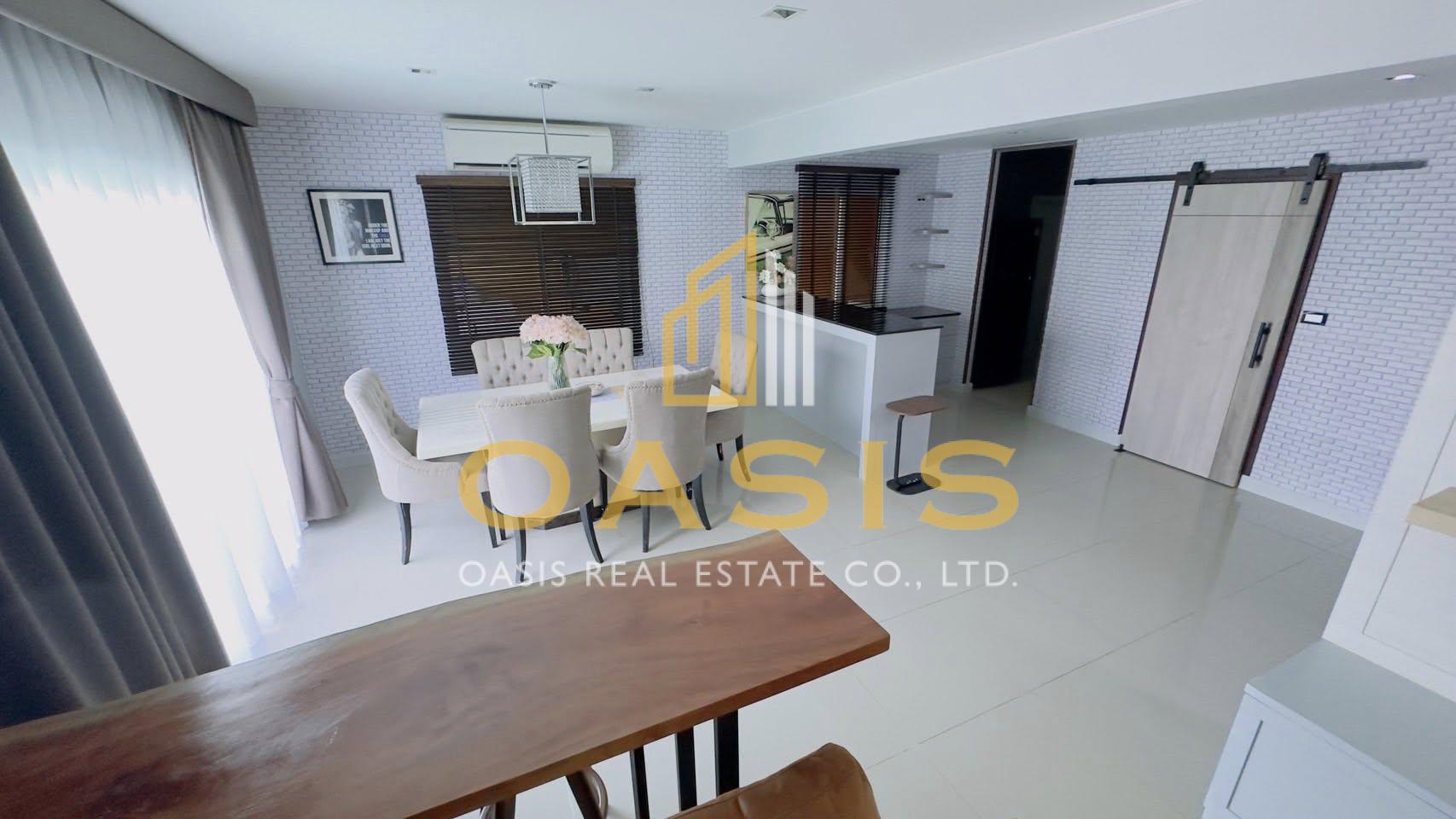 Well designed family home for sale in Baan Pruksa Nara
