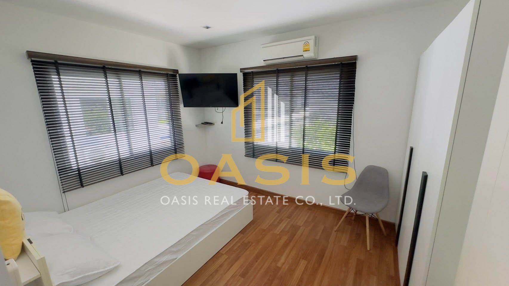 Well designed family home for sale in Baan Pruksa Nara