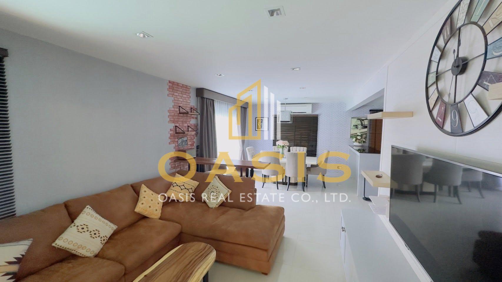 Well designed family home for sale in Baan Pruksa Nara