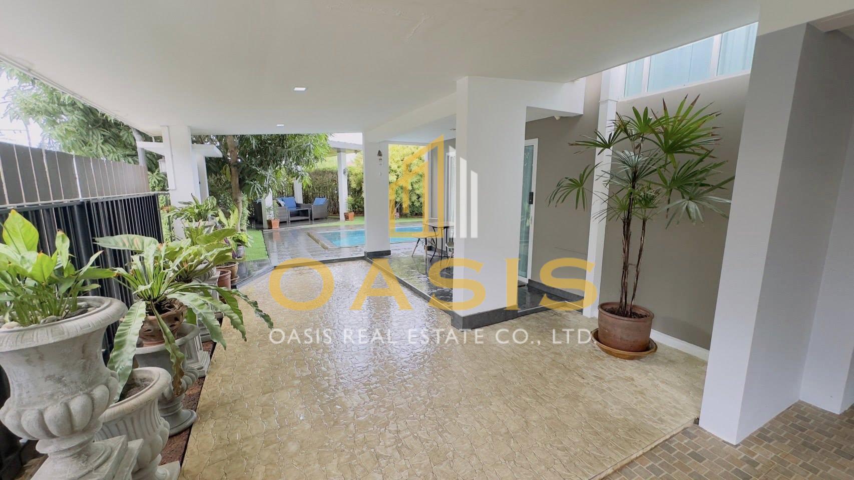 Well designed family home for sale in Baan Pruksa Nara