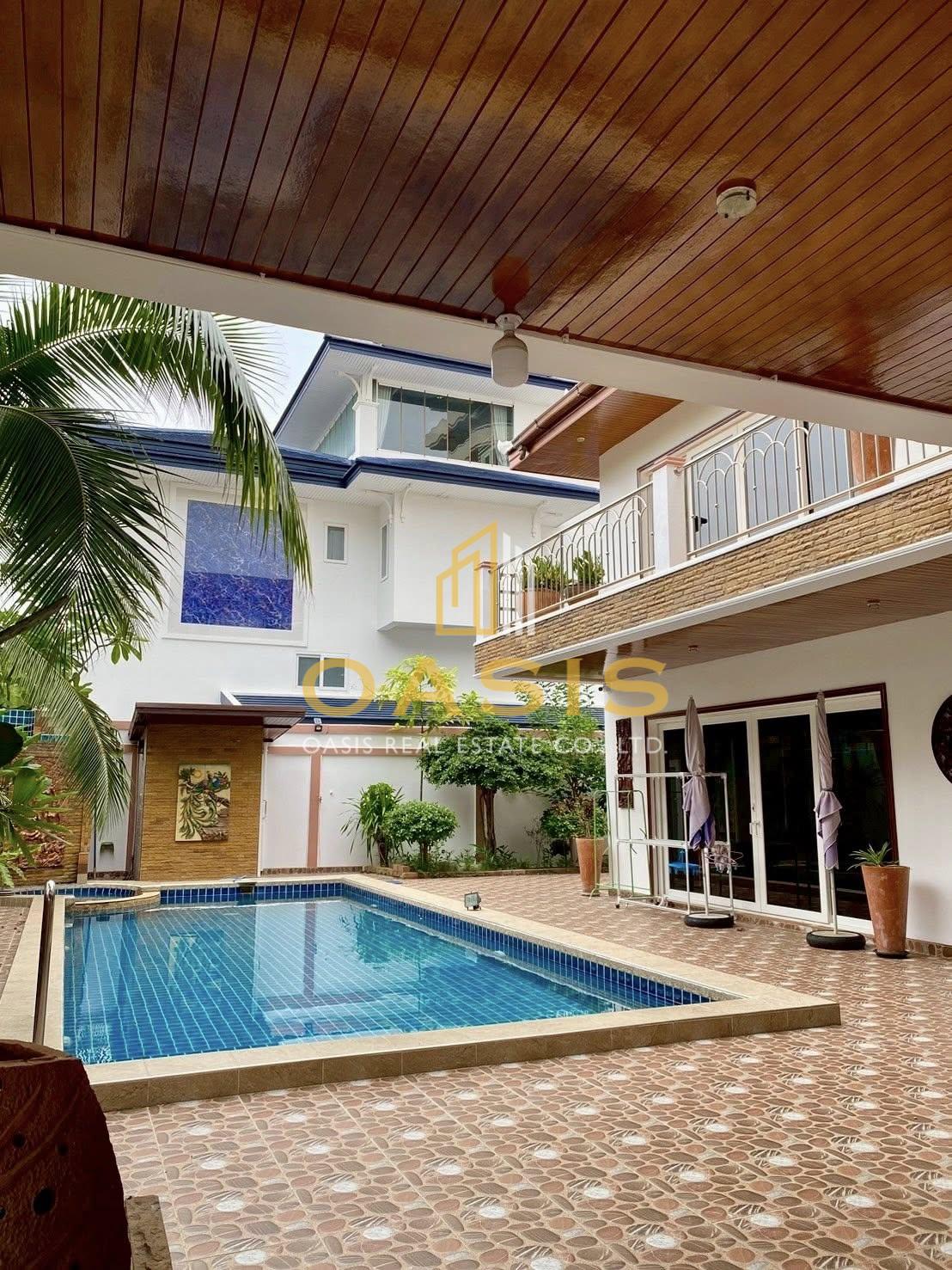 Exclusive 3-Storey Pool Villa for Rent, Just 20m from Jomtien Beach