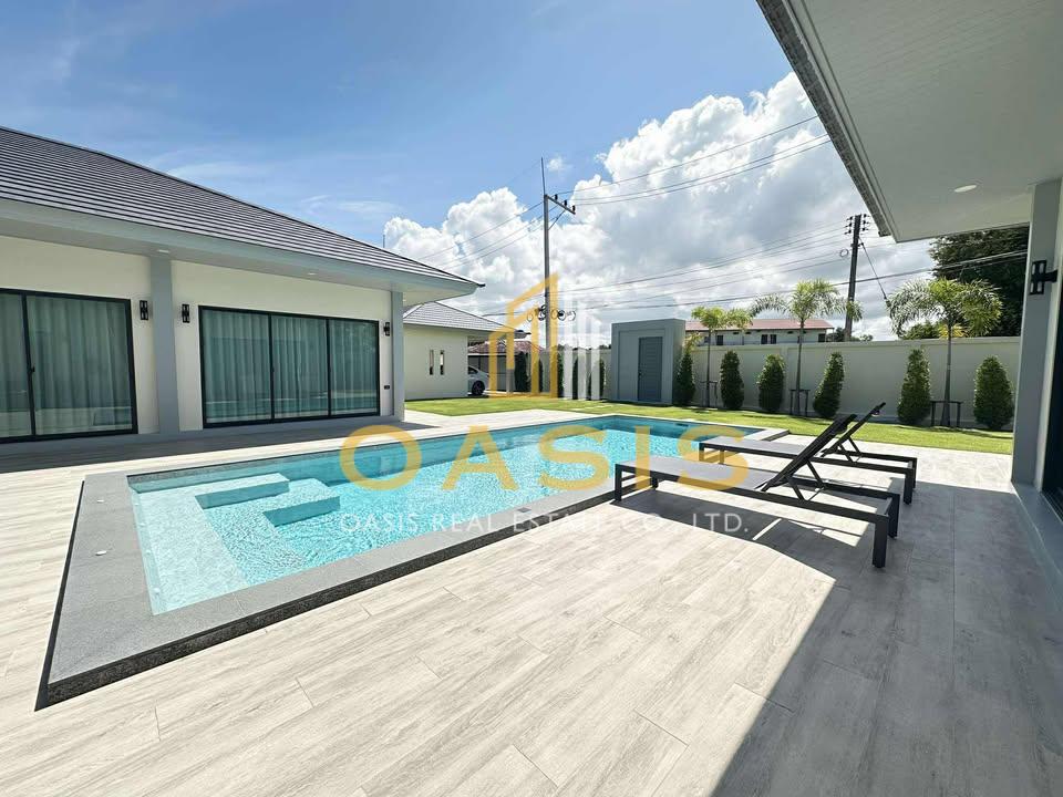 Luxury Pool Villa for Sale in Huay Yai