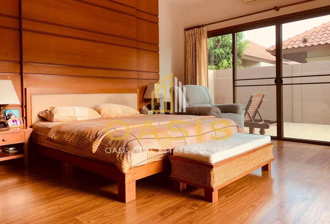 Pool Villa Thai Bali Style in Huay Yai For rent