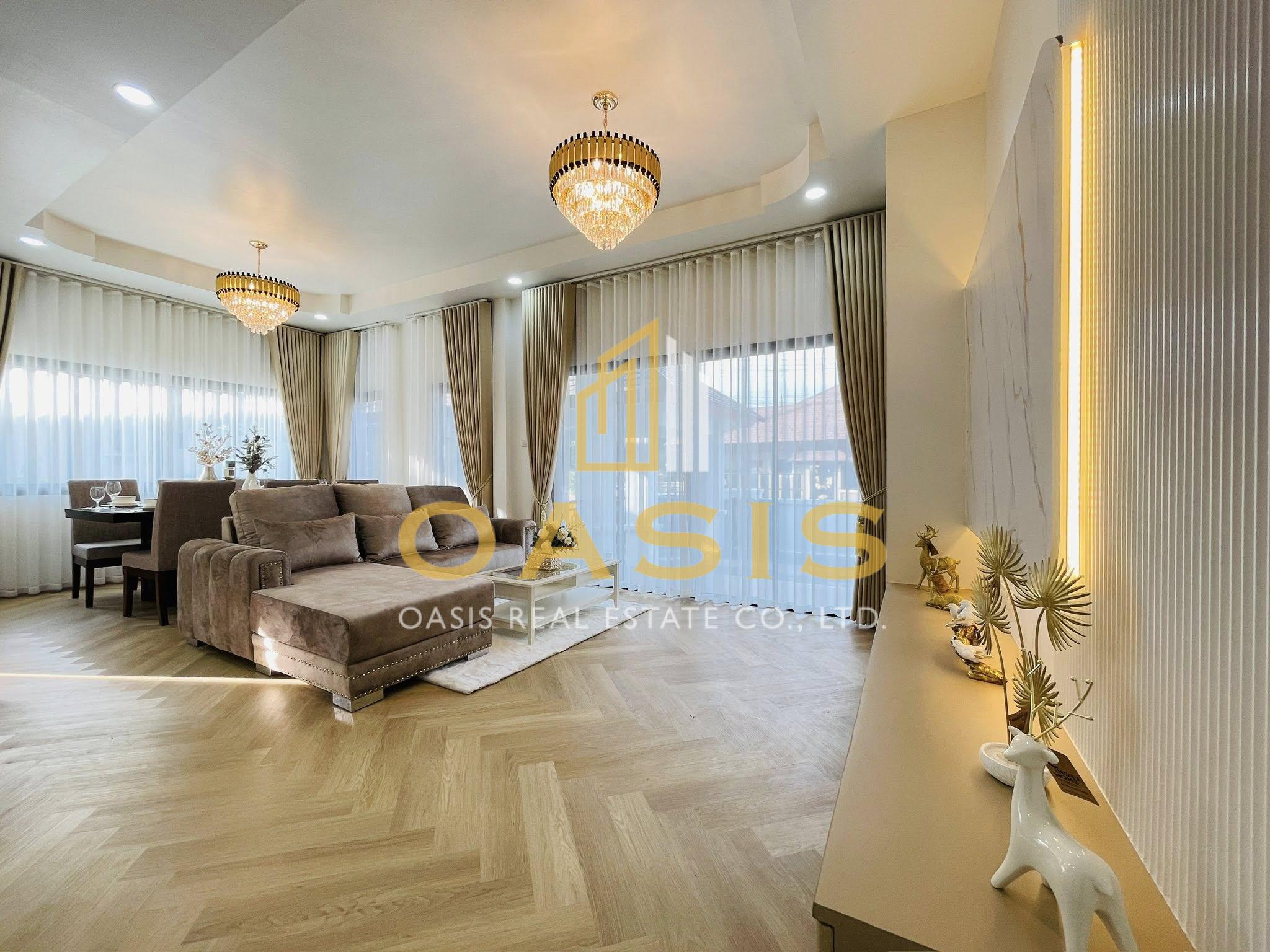 Exclusive Luxury Home Corner Plot for Sale