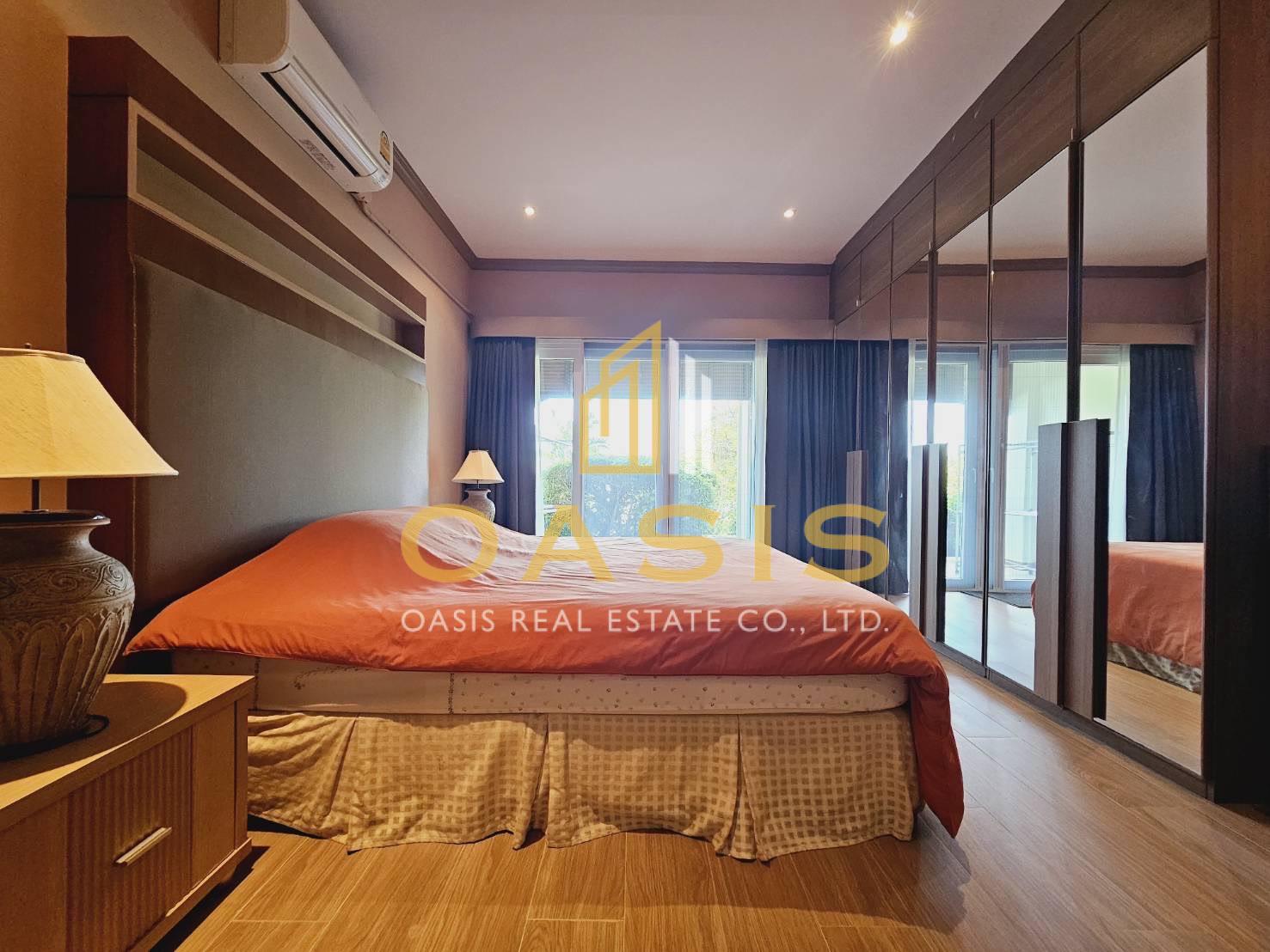 Beachfront Ground Floor Unit Baan Somprasong for Sale and Rent Beachfront Ground Floor Unit Baan Somprasong for Sale and Rent