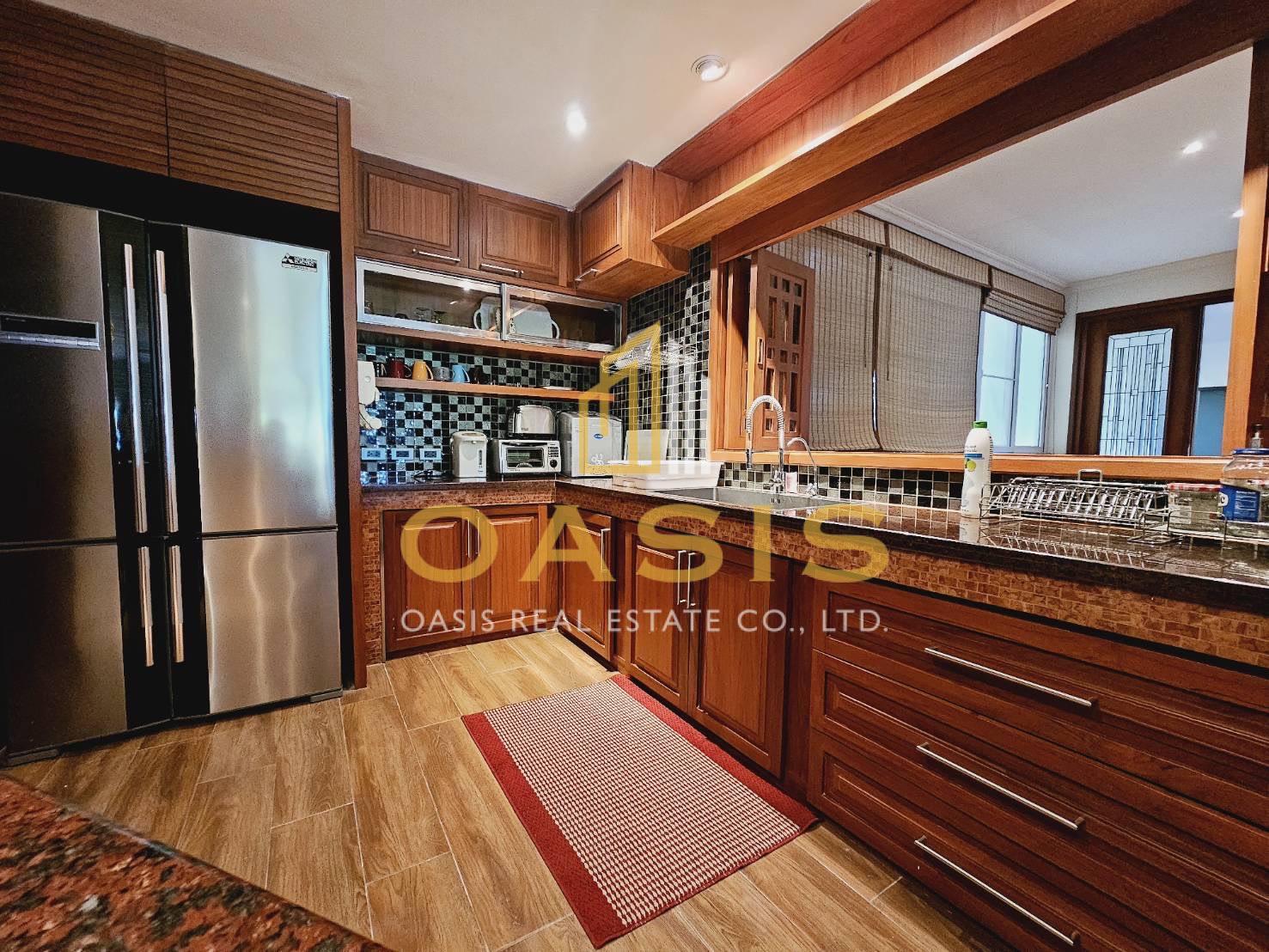 Beachfront Ground Floor Unit Baan Somprasong for Sale and Rent Beachfront Ground Floor Unit Baan Somprasong for Sale and Rent