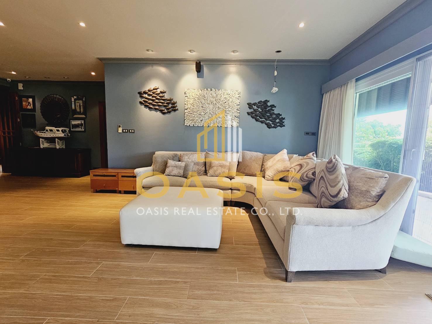 Beachfront Ground Floor Unit Baan Somprasong for Sale and Rent Beachfront Ground Floor Unit Baan Somprasong for Sale and Rent