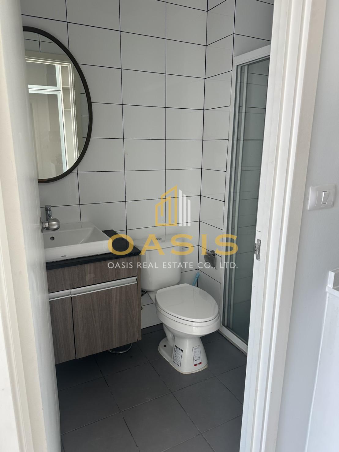 Chapter One Eco Ratchada-HuaiKhwang for sale