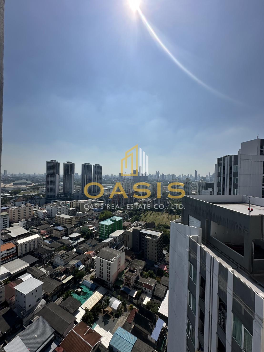 Chapter One Eco Ratchada-HuaiKhwang for sale