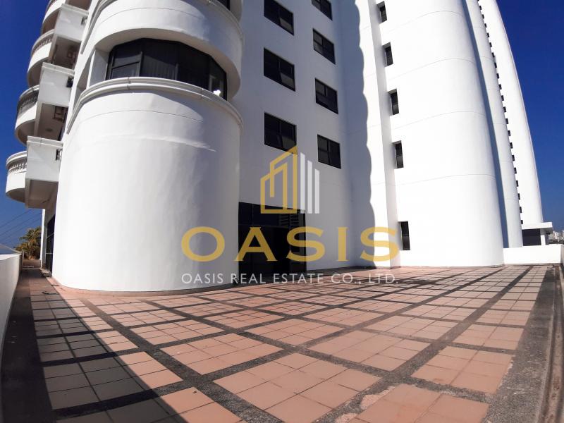 Business Shop in Jomtien  Prime Commercial Space