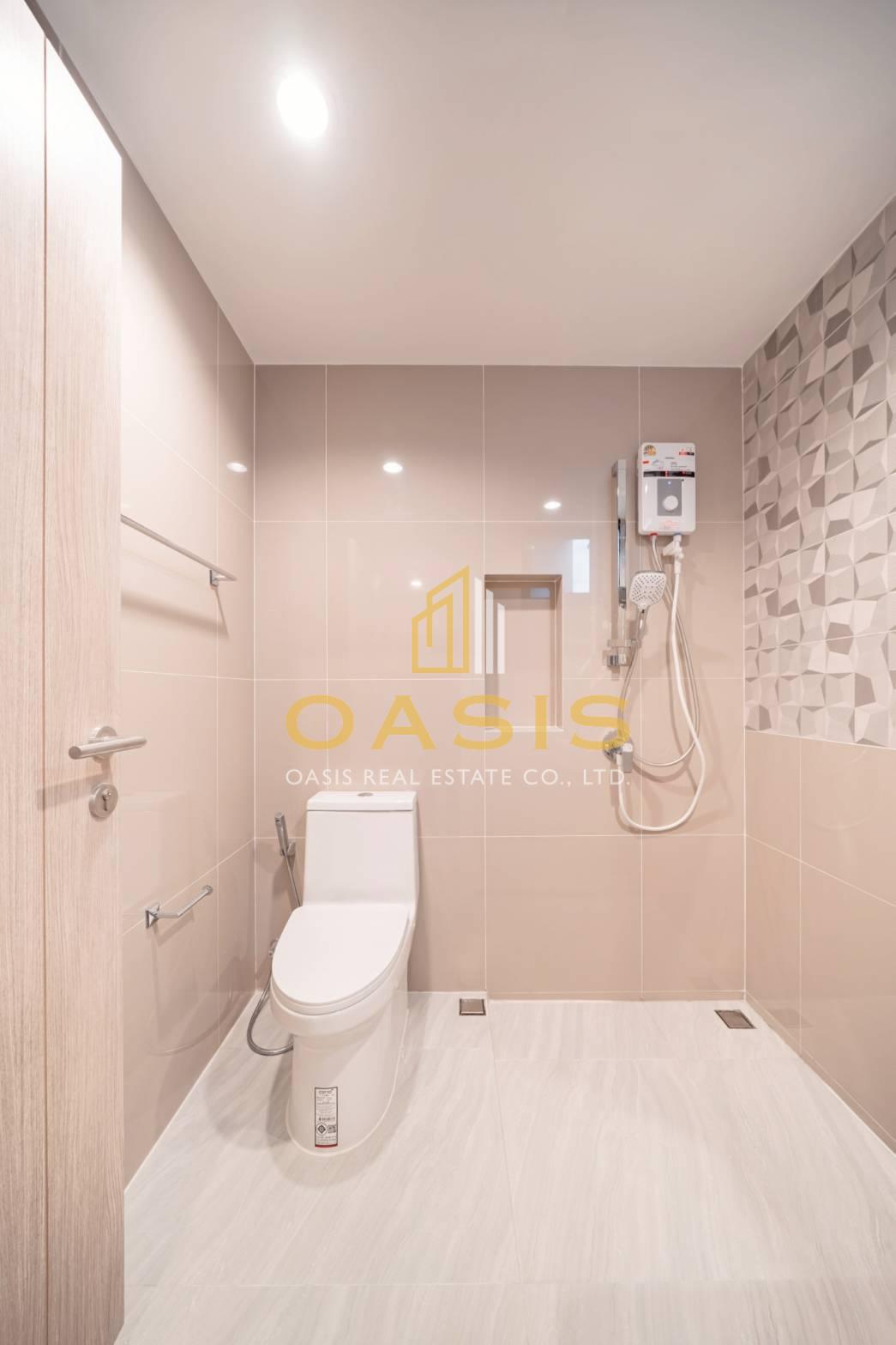 Nirvana DEFINE Krungthep Kreetha modern luxury living for rent