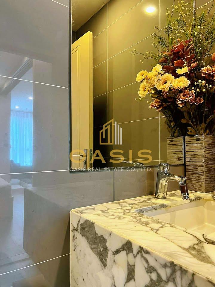 Q Chidlom–Phetchaburi Condominium For Rent