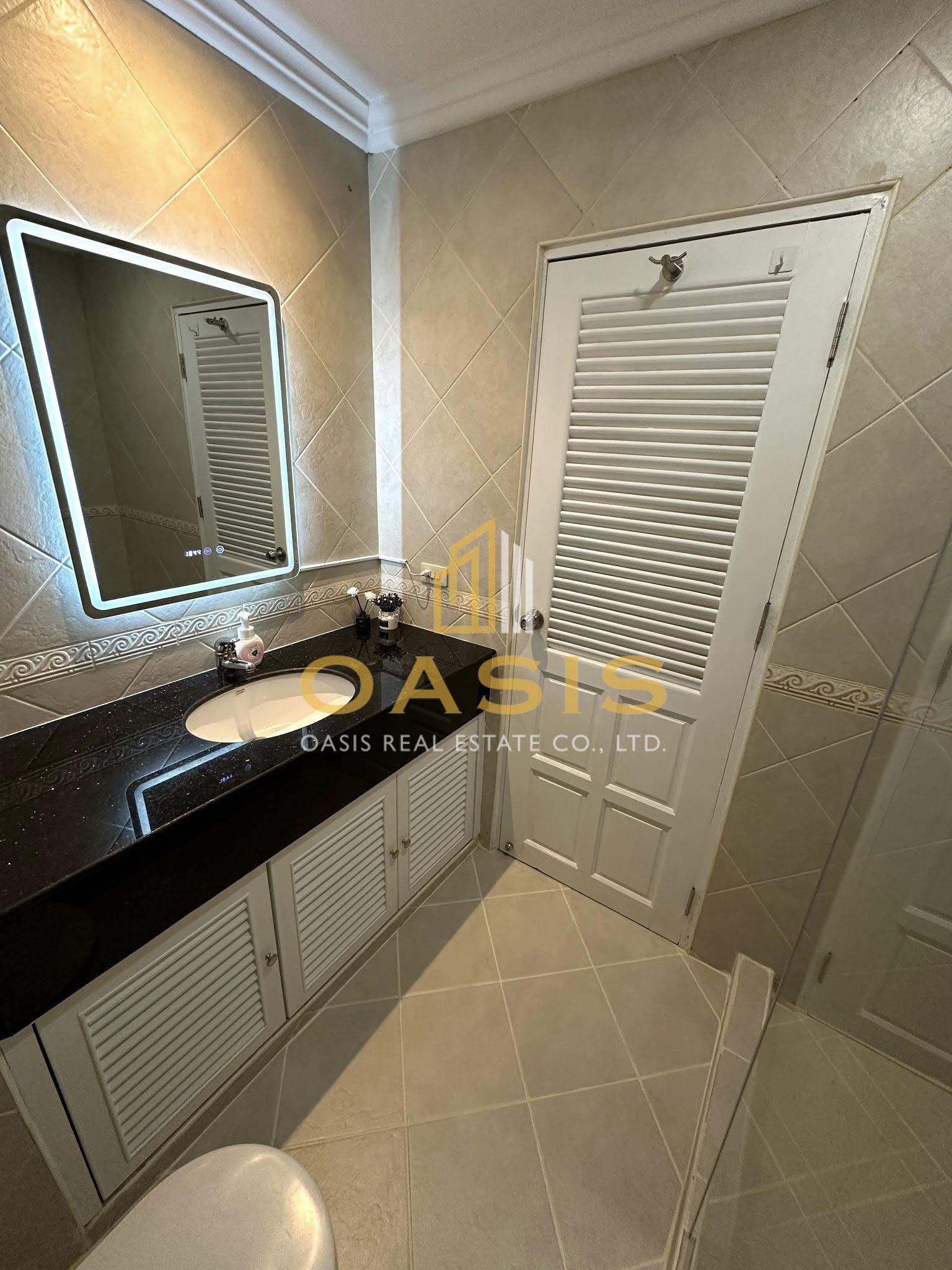 Sea View Condo for Sale at View Talay 2A Jomtien Pattaya