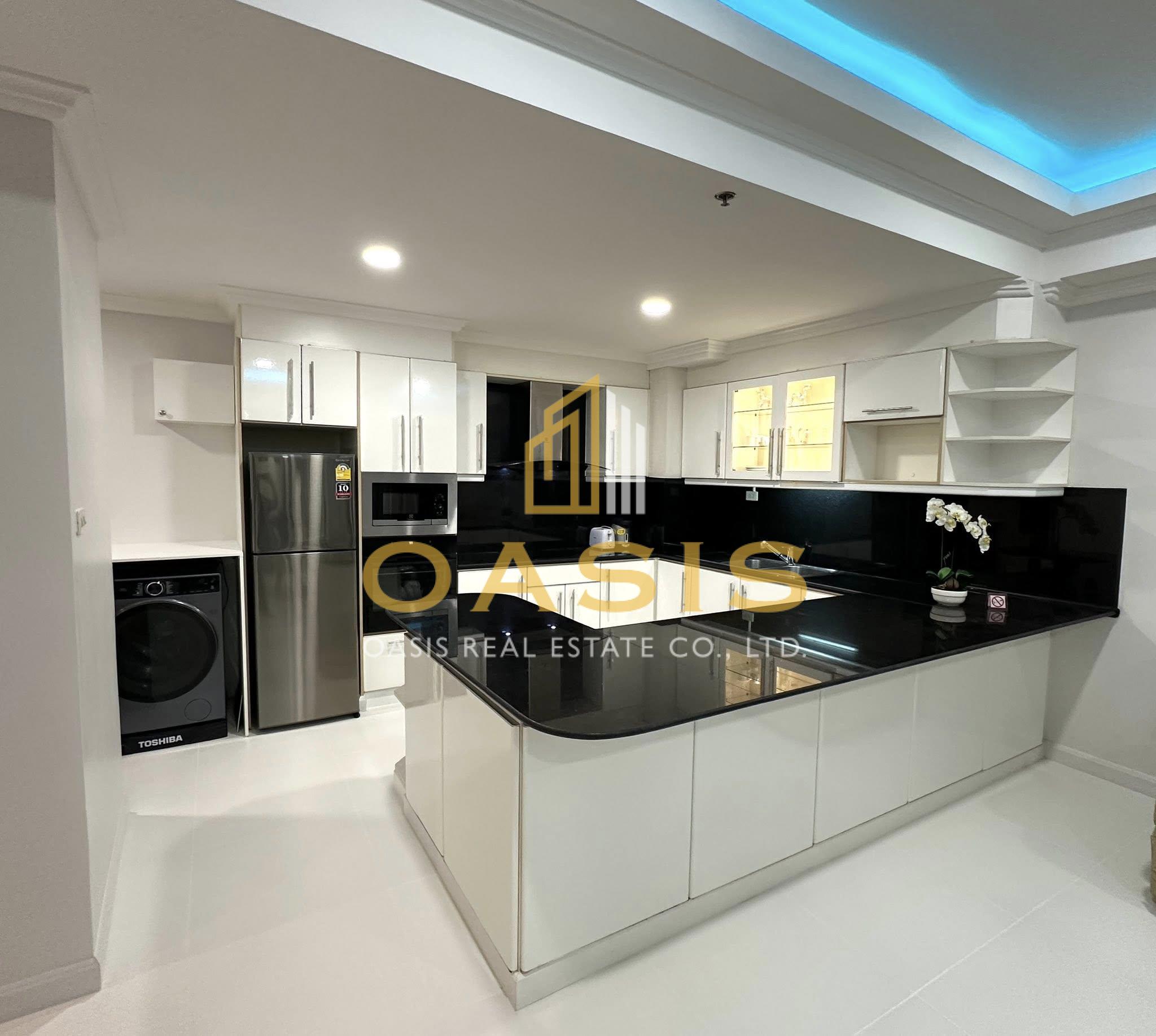 Sea View Condo for Sale at View Talay 2A Jomtien Pattaya