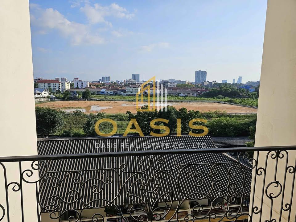 LK Legend Central Pattaya for rent