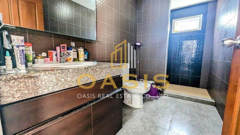 Recently Renovated & Fully Furnished Sea View Apartment For Sale