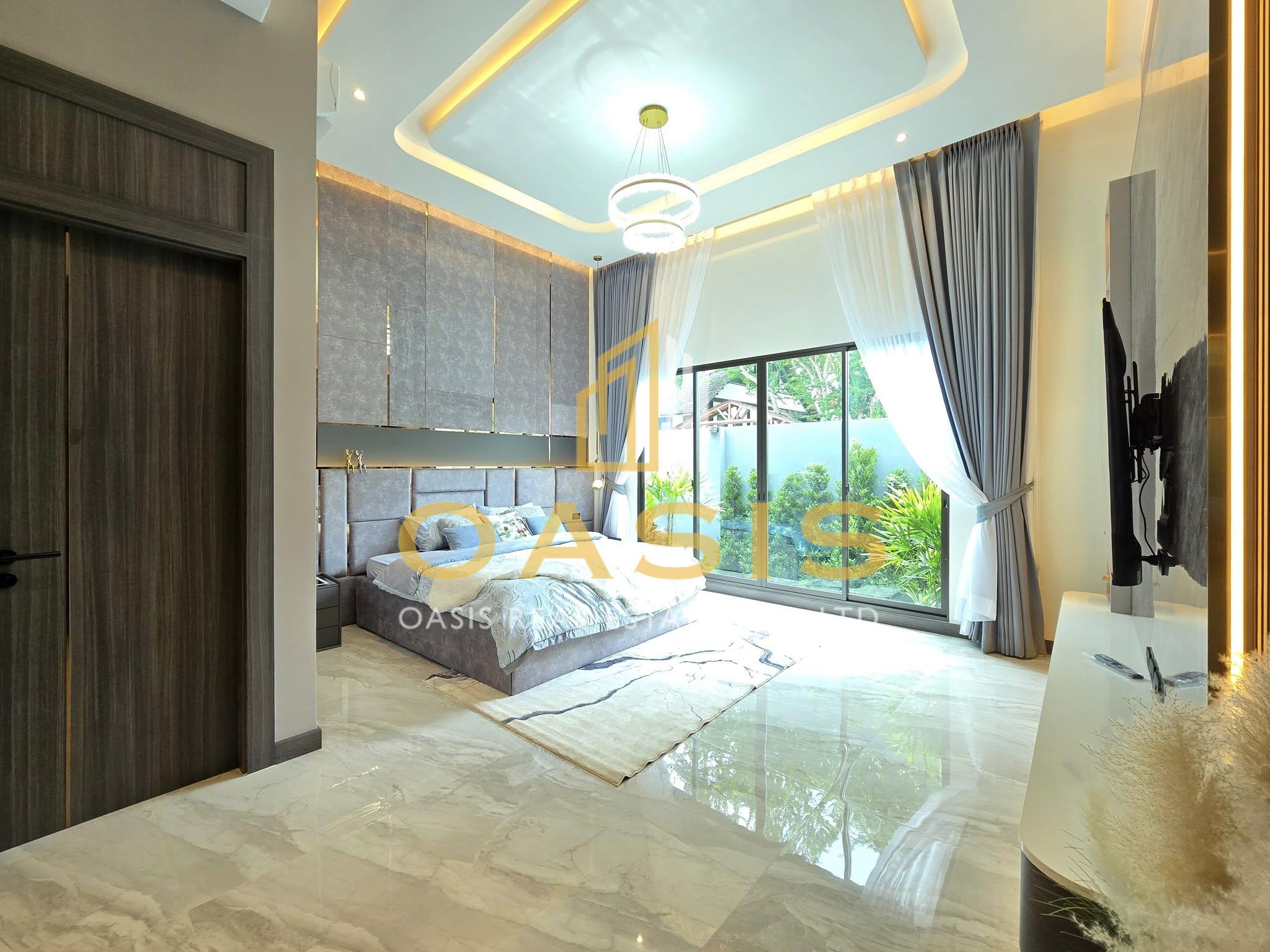 Luxury Pool Villa for Sale near Siam Country Club Pattaya