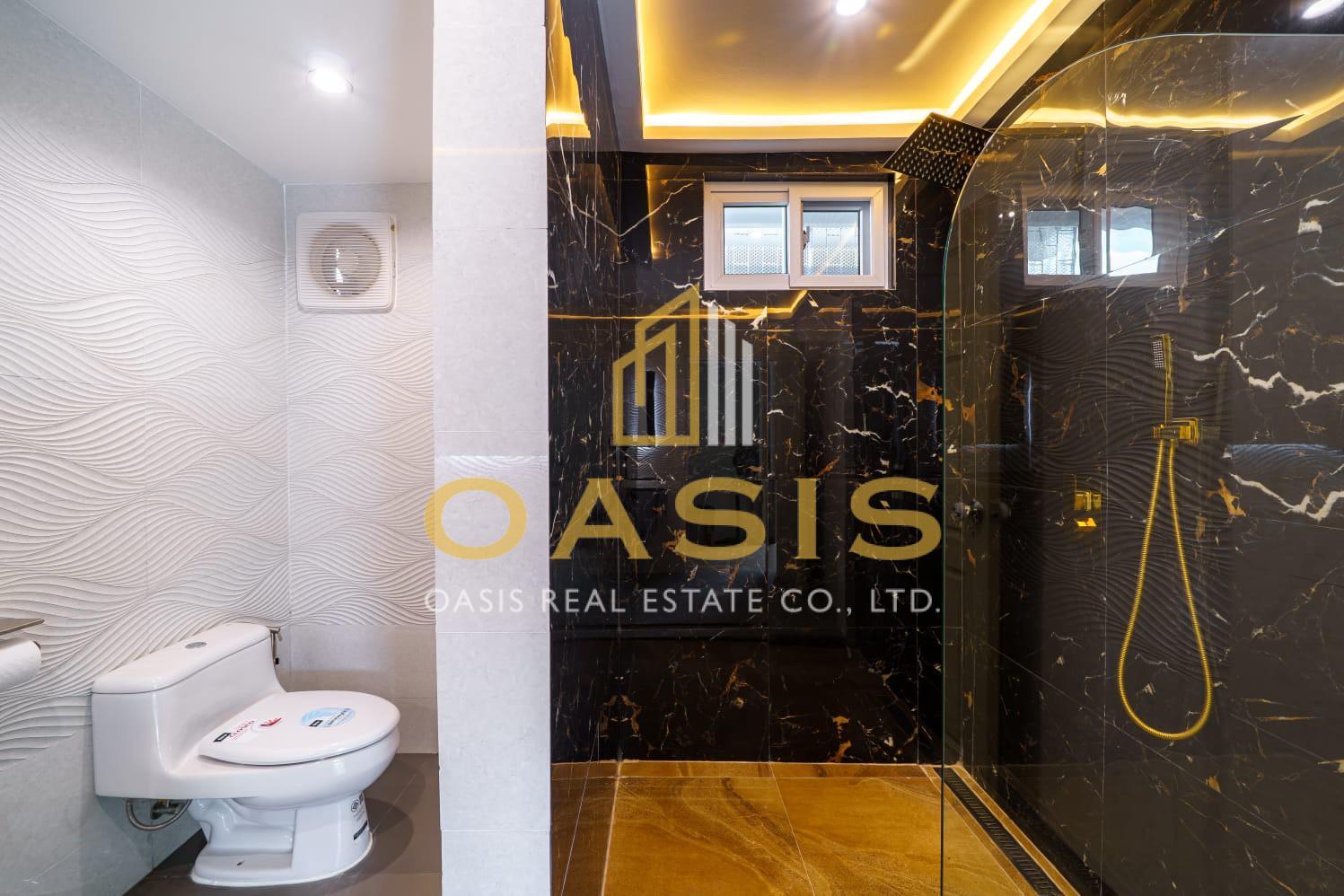 Exquisite Luxury Pool Villa for Sale  Na Kluea Pattaya