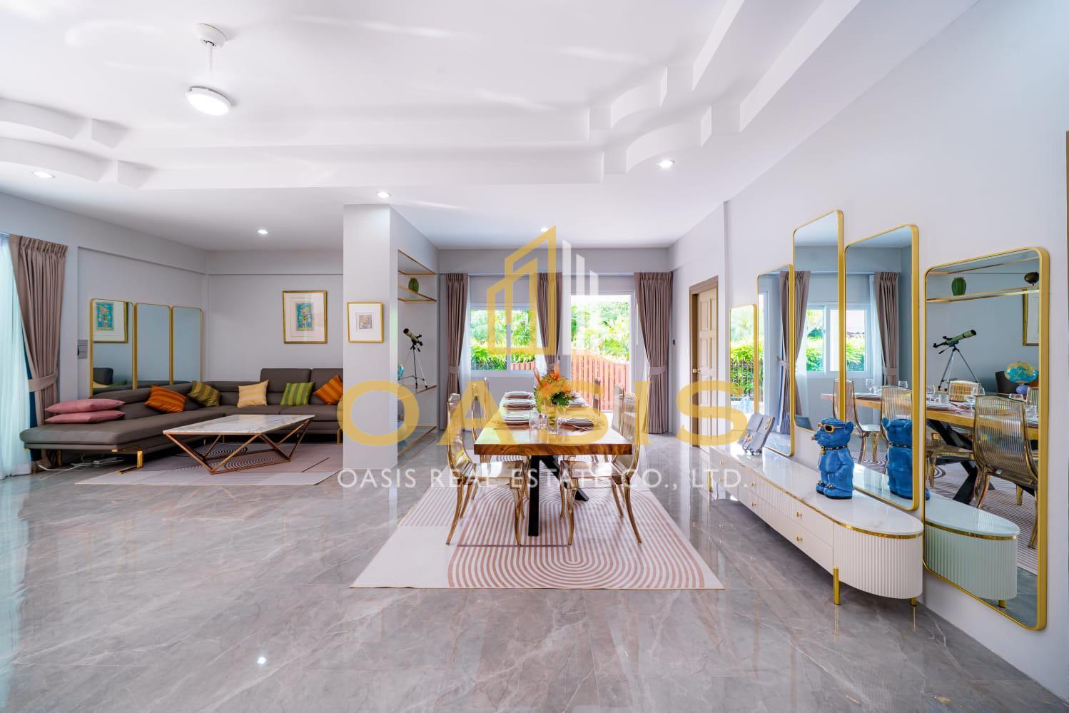 Exquisite Luxury Pool Villa for Sale  Na Kluea Pattaya