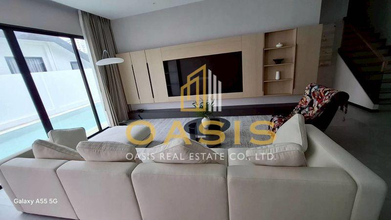 Jomtien Condotel Village Luxury Pool Villa For Sale