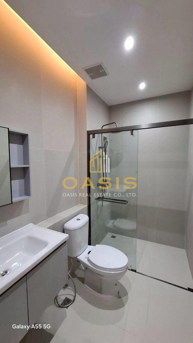 Jomtien Condotel Village Luxury Pool Villa For Sale