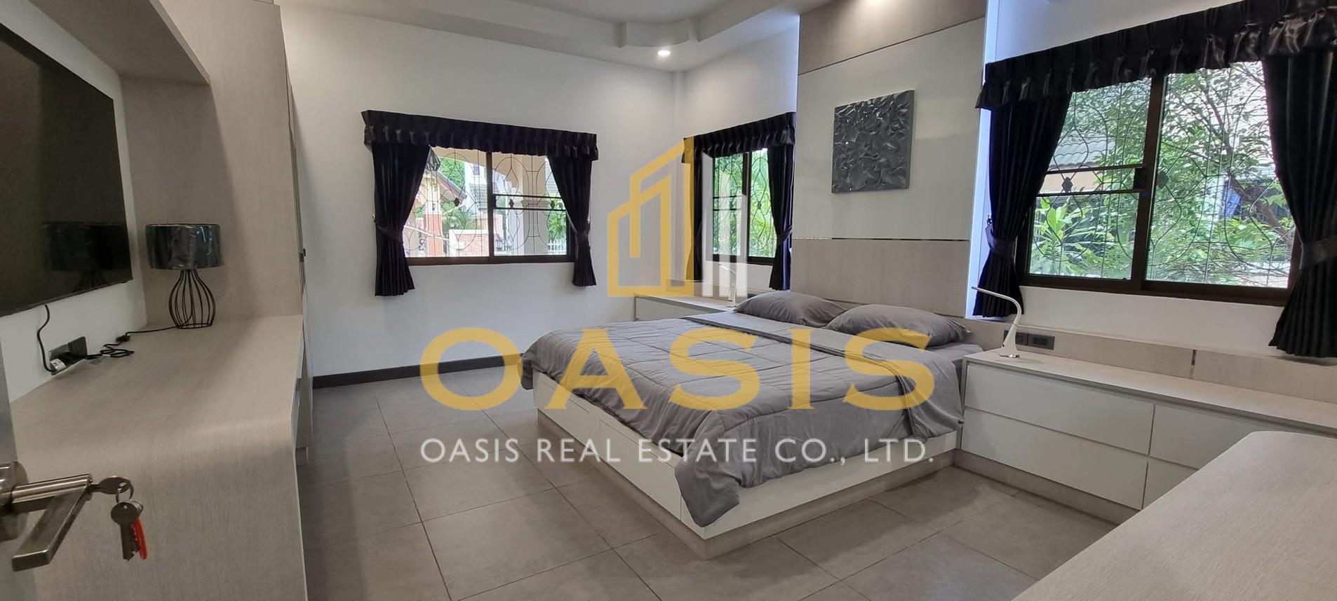 Luxury Pool Villa For Sale near Siam Country Club