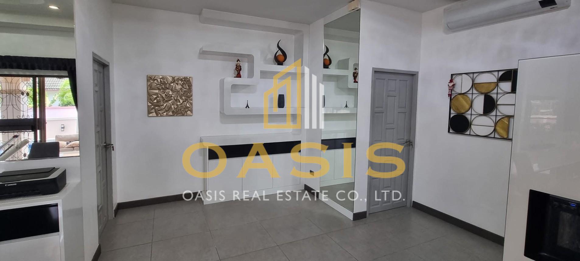 Luxury Pool Villa For Sale near Siam Country Club