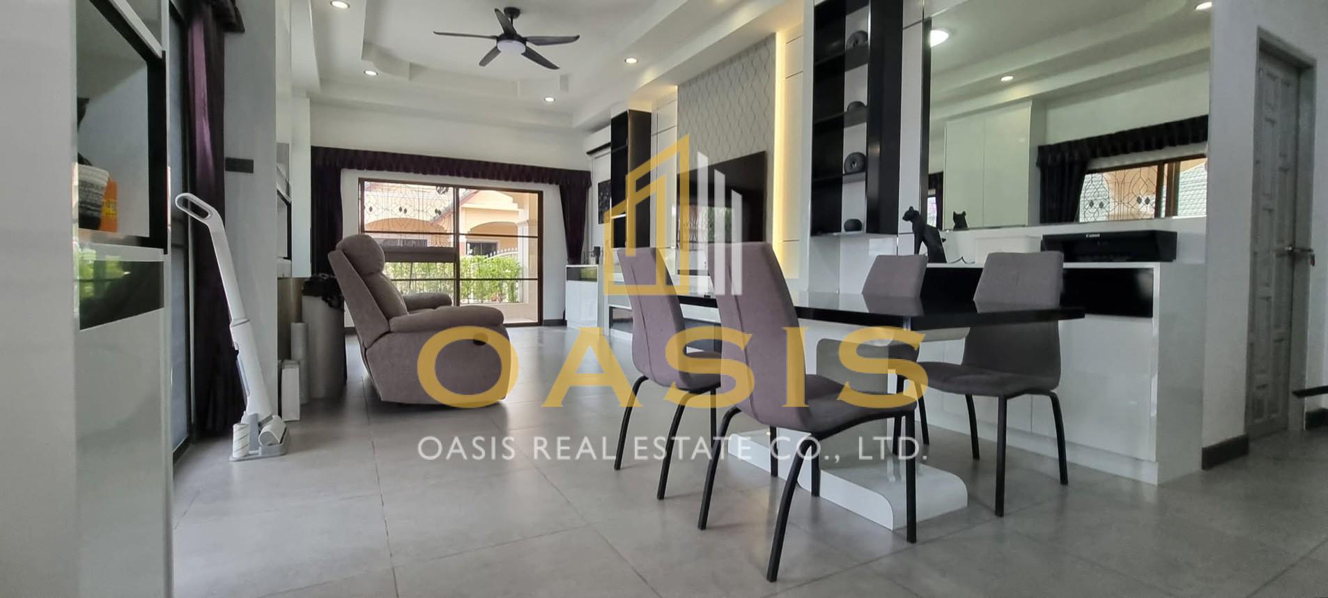 Luxury Pool Villa For Sale near Siam Country Club