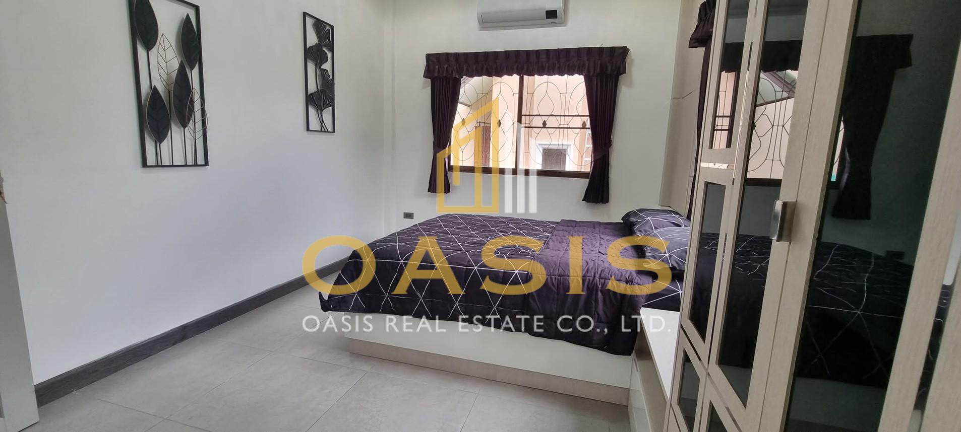 Luxury Pool Villa For Sale near Siam Country Club