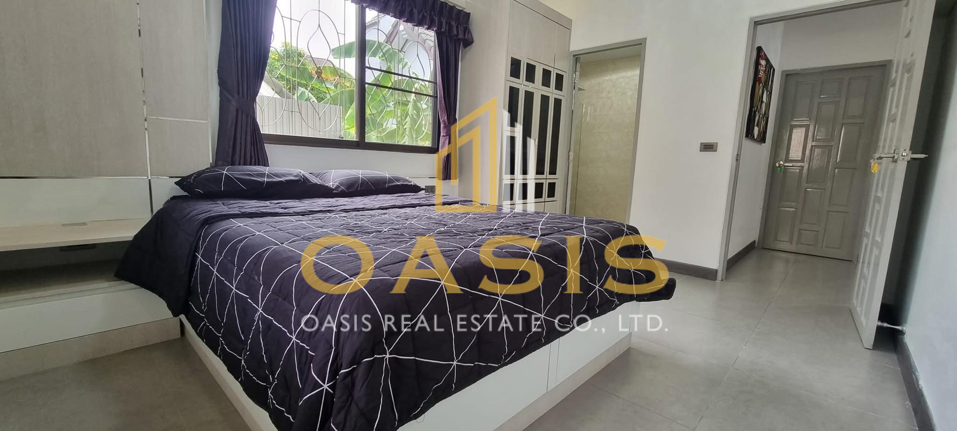 Luxury Pool Villa For Sale near Siam Country Club