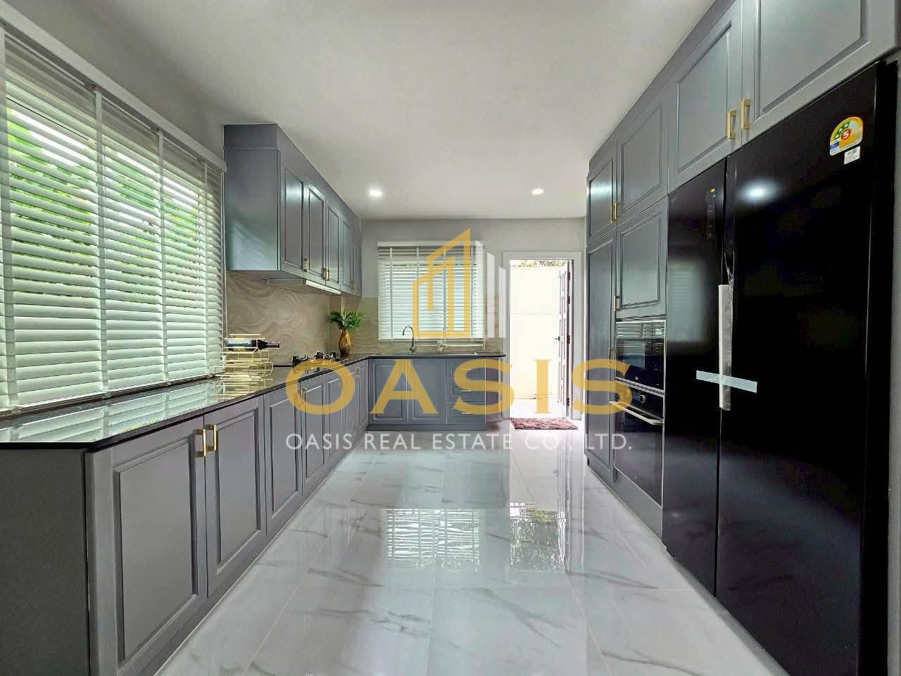 Greenfield Villa 2 Luxury Pool Villa for Sale