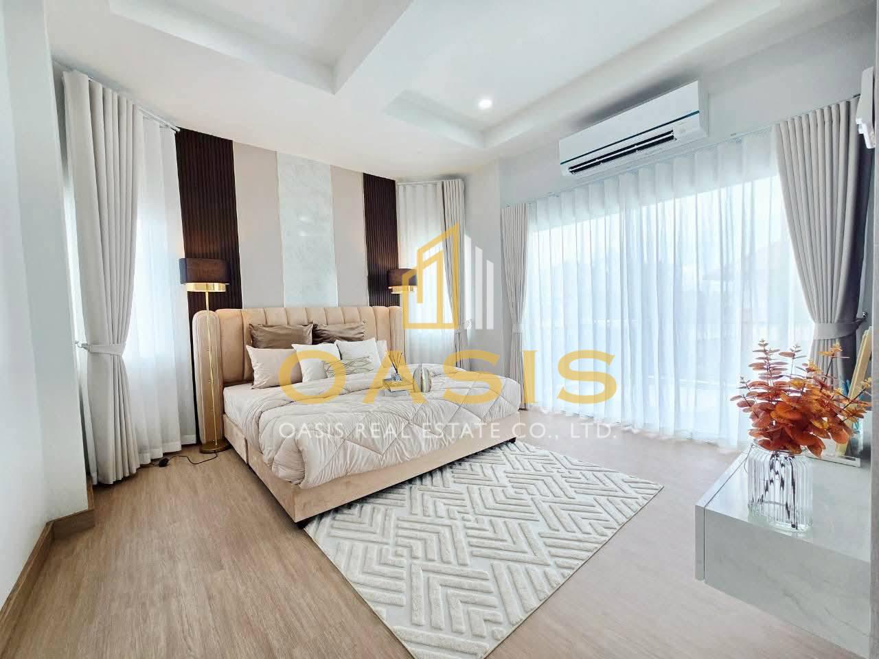 Greenfield Villa 2 Luxury Pool Villa for Sale