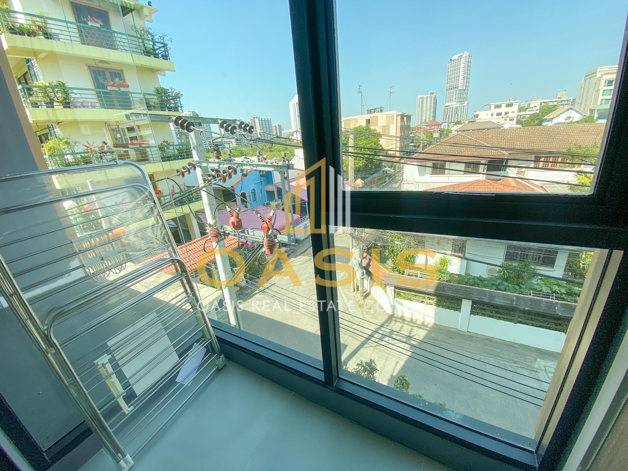 Modern 1bedroom condominium in Lloyd Soonvijai for rent