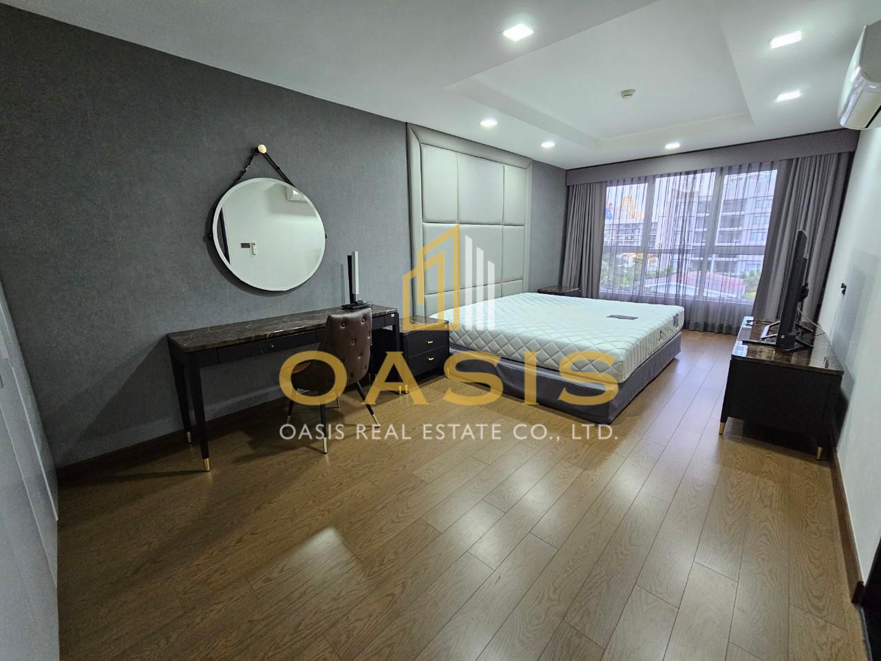 Avenue 61 Condominium for rent