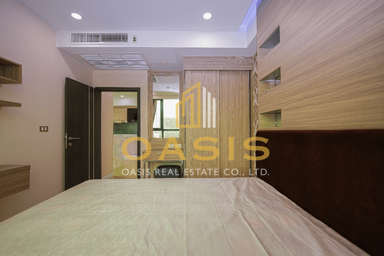 Dusit Grand Condo View for Sale